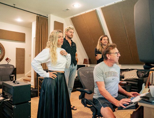 The Band Perry Reissues Self-Ttitled Debut Album