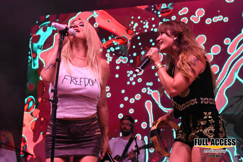 Kesha’s Superjâm Esoteríca: The Alchemy of Pop with Margo Price — Bonnaroo 2026